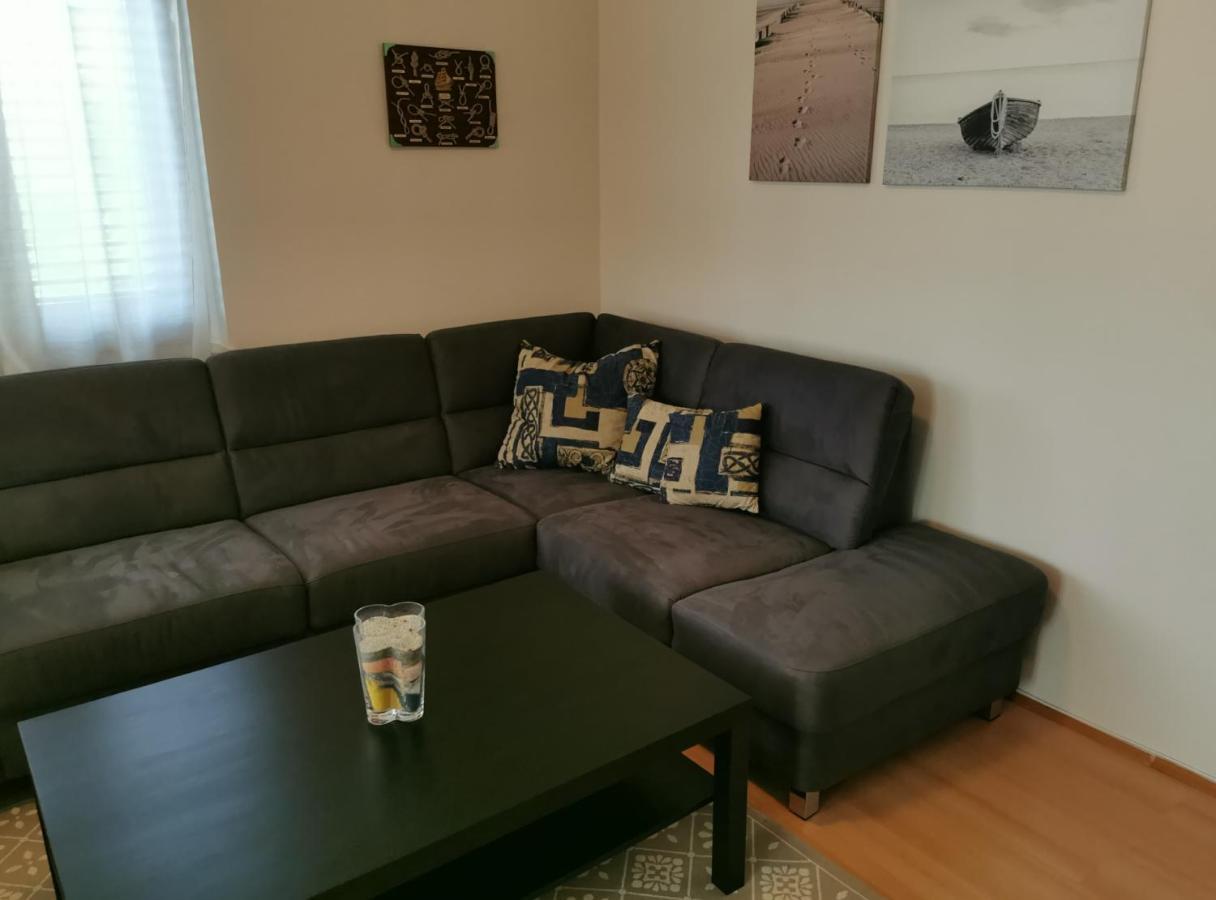 רוביני Apartment Lara מראה חיצוני תמונה