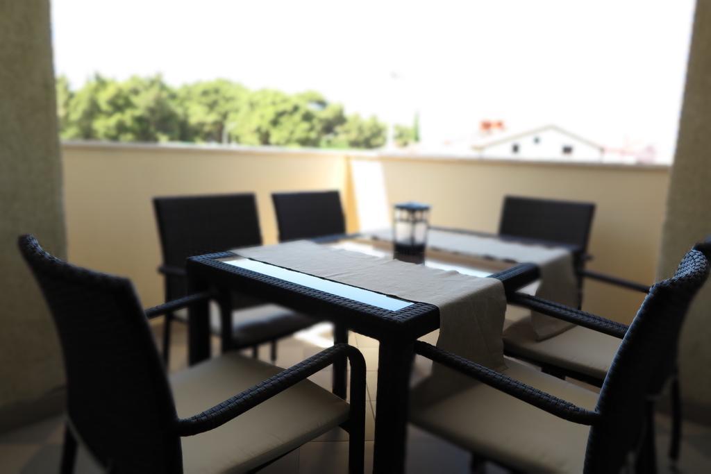 רוביני Apartment Lara מראה חיצוני תמונה