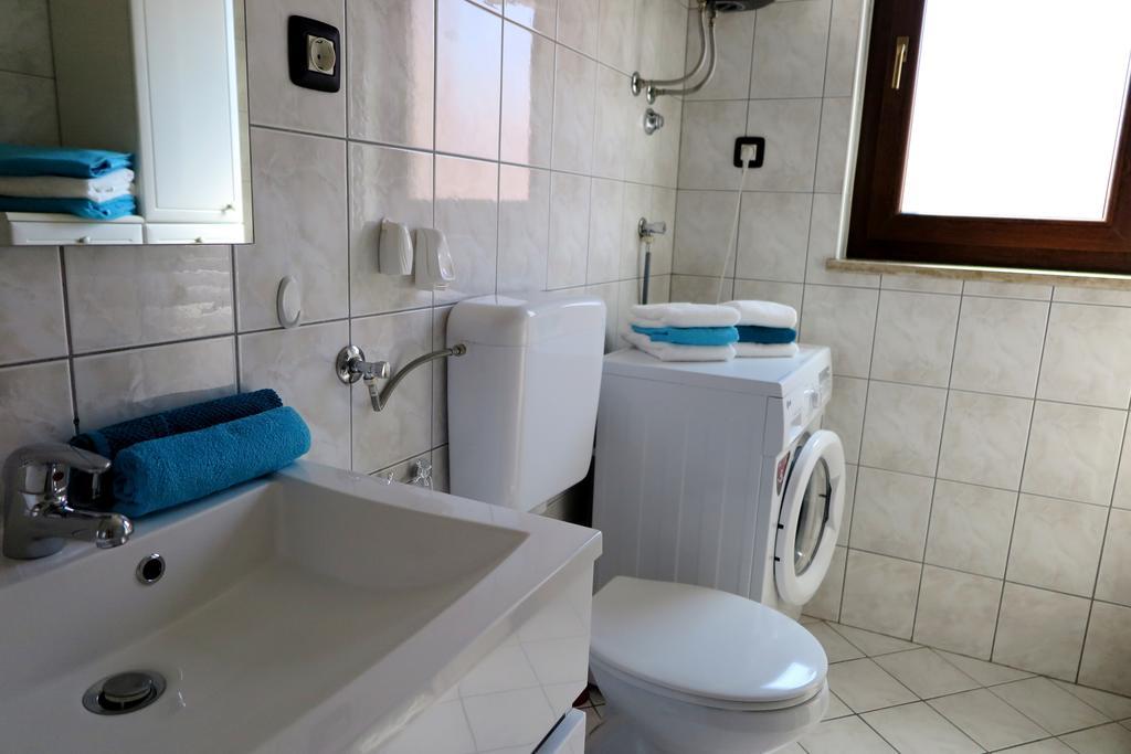 רוביני Apartment Lara מראה חיצוני תמונה